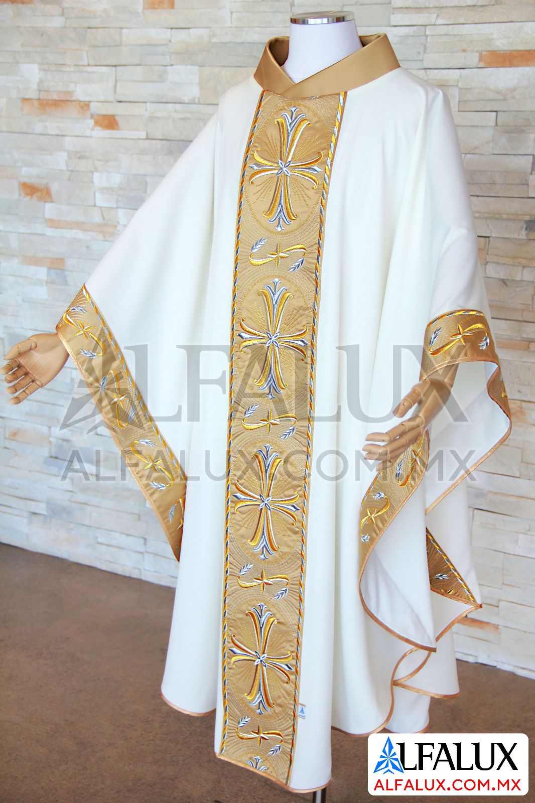 09 SAN ANTONIO Casulla Alfalux Blanco Laerales Dorado 933 (5)